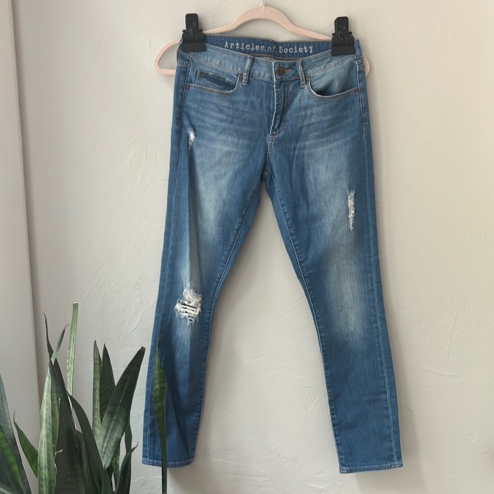 ARTICLES OF SOCIETY SARAH BLUE CAST JEANS 27 4